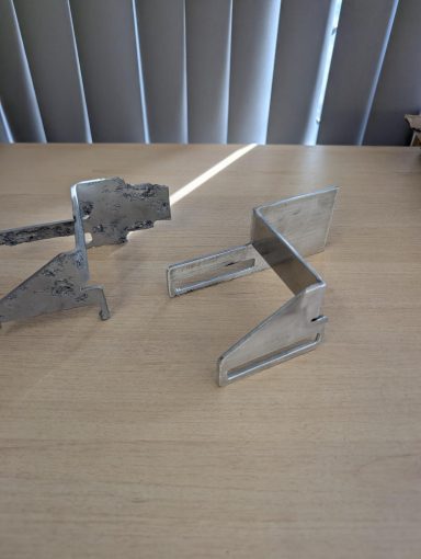 Aluminium guide bracket